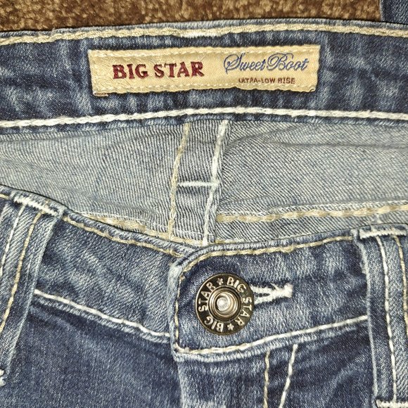 💫Big Star Sweet Boot Ultra-Low Rise Embroidered Distressed Jeans 26R - Picture 8 of 11
